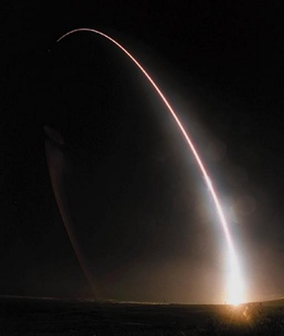 Mỹ phóng tên lửa xuyên lục địa Minuteman III